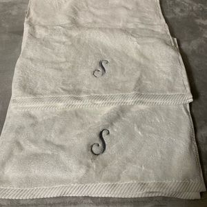 Monogram Towels “S”